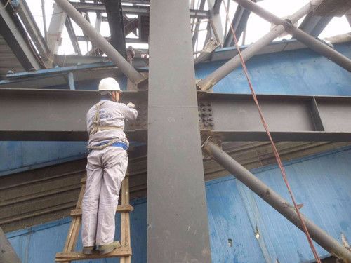 钢结构厂房防火涂料施工方案（钢结构厂房防火涂料施工安全规范钢结构防火涂料施工安全规范）