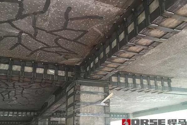 屋面梁加固方法有几种类型（屋面梁加固成本对比分析） 钢结构门式钢架施工 第2张