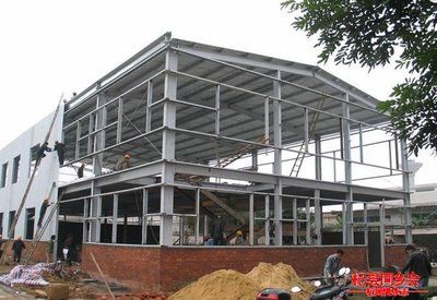 钢结构厂房办公楼（滁州市钢结构厂房办公楼） 结构工业钢结构施工 第1张