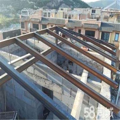 房顶加层（咸宁市永安街道综合执法中心拆除一独栋私房楼顶加层的荷载计算方法） 钢结构跳台施工 第1张