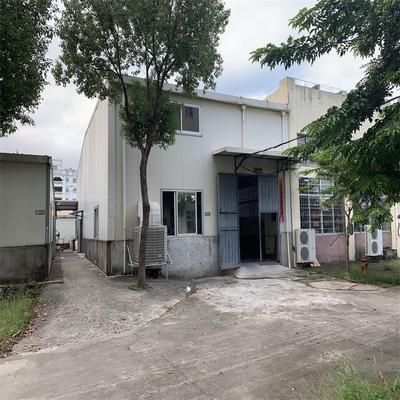 钢结构厂房安装光伏板方案（钢结构厂房光伏板案例分析） 钢结构钢结构停车场设计 第2张