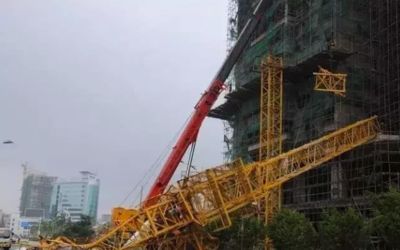 钢结构玻璃平台施工方案范本（钢结构玻璃平台施工方案） 建筑施工图设计 第4张