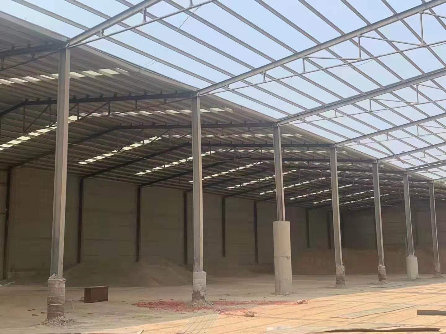 钢结构厂房包工多少钱一吨（钢结构厂房包工价格构成） 建筑消防施工 第2张