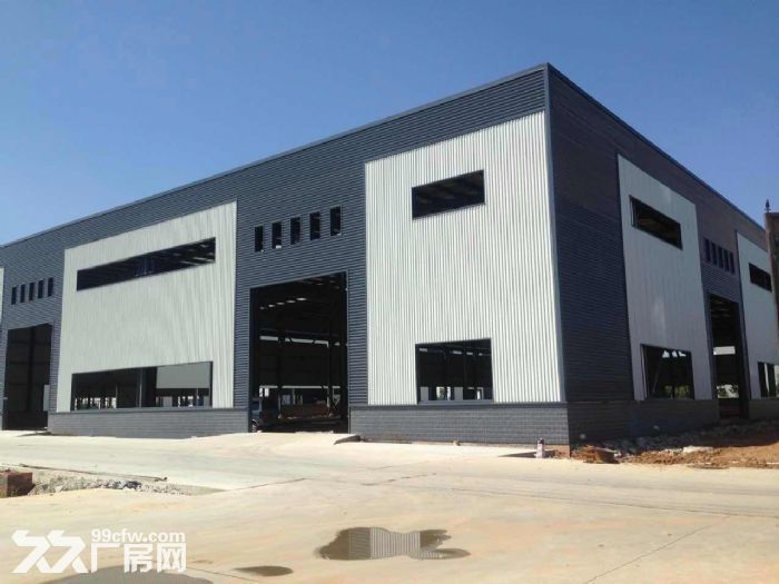 钢结构厂房外墙板颜色效果图(钢结构厂房外墙板颜色怎么选) 钢结构玻璃栈道设计 第2张 钢结构厂房外墙板颜色效果图(钢结构厂房外墙板颜色怎么选) 钢结构玻璃栈道设计 第2张