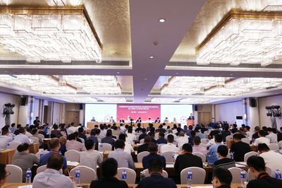 钢结构年会代表致词(钢结构企业国际化战略案例,钢结构年会嘉宾演讲要点) 结构框架设计 第1张 钢结构年会代表致词(钢结构企业国际化战略案例,钢结构年会嘉宾演讲要点) 结构框架设计 第1张