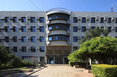 北京工业大学钢结构 钢结构网架设计 第3张 北京工业大学钢结构 钢结构网架设计 第3张