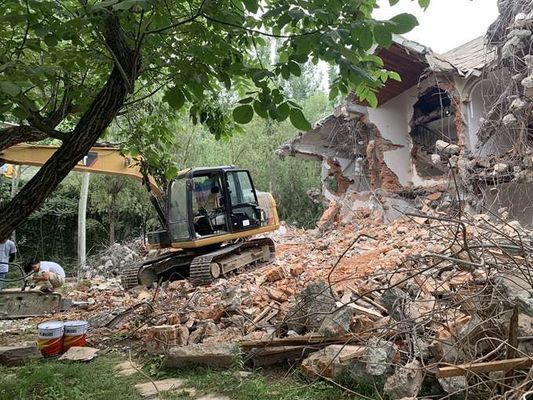 2020年北京违建别墅拆除政策 钢结构玻璃栈道设计 第2张 2020年北京违建别墅拆除政策 钢结构玻璃栈道设计 第2张