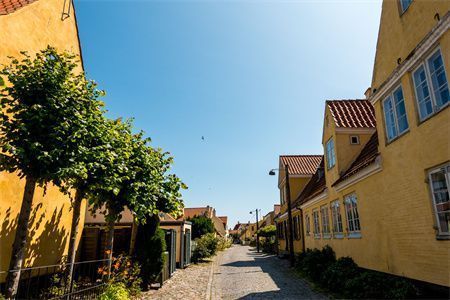 老小区拆了60平米怎么赔偿济南（在济南，老小区拆除60平米的住宅区，居民们最关心的问题是什么？） 北京钢结构设计问答