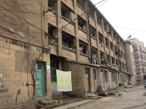 楼板碳纤维加固间距要求多少（楼板碳纤维加固的间距要求） 北京加固设计（加固设计公司） 第1张