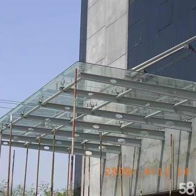 钢结构玻璃雨棚效果图（装信通网2023玻璃雨棚效果图钢结构玻璃雨棚效果图） 结构机械钢结构设计 第2张