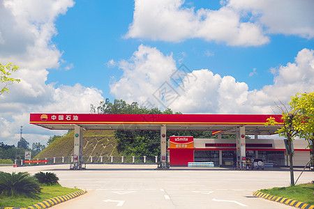 加油站构图（加油站装修效果图设计中必须设置的安全警告标志有哪些）