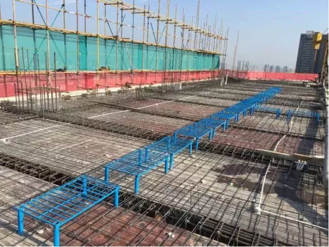 学校建筑设计标准有哪些要求（学校建筑的消防安全设计标准包括哪些具体内容）