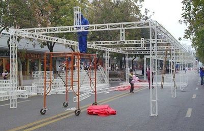 过马路桁架(桥梁桁架设计案例分析) 结构工业钢结构设计 第3张 过马路桁架(桥梁桁架设计案例分析) 结构工业钢结构设计 第3张