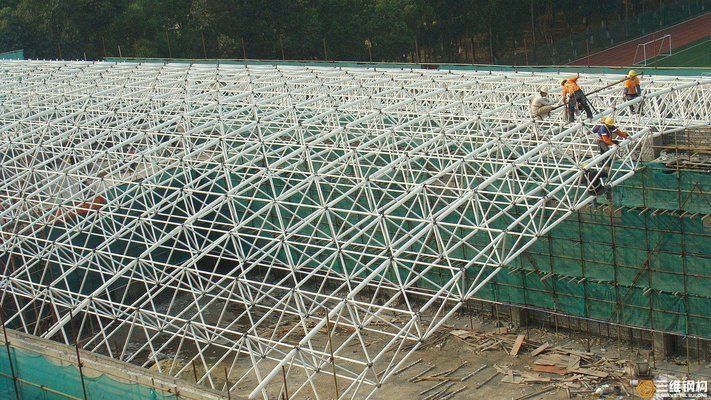 网架结构安装多少钱一吨水泥 结构工业装备施工 第2张 网架结构安装多少钱一吨水泥 结构工业装备施工 第2张