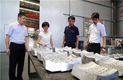 垚坤模具最近招聘 钢结构玻璃栈道设计 第3张 垚坤模具最近招聘 钢结构玻璃栈道设计 第3张