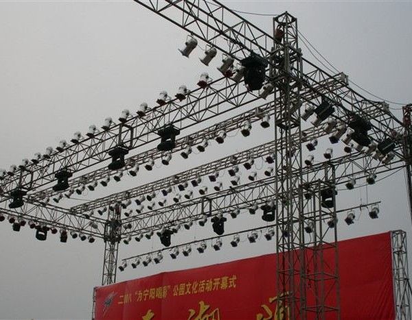 舞台桁架怎么搭建视频(舞台桁架搭建) 结构工业钢结构施工 第4张 舞台桁架怎么搭建视频(舞台桁架搭建) 结构工业钢结构施工 第4张