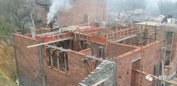 砖混结构的房子能加层吗多少钱(砖混结构房子加层及其费用) 建筑方案施工 第1张 砖混结构的房子能加层吗多少钱(砖混结构房子加层及其费用) 建筑方案施工 第1张