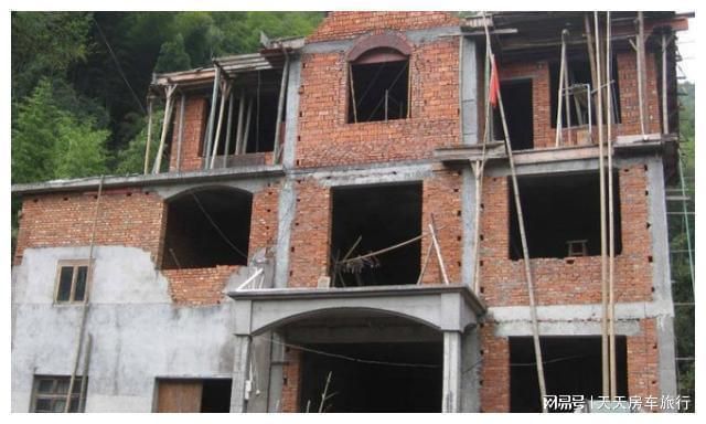 一层平房地梁尺寸 建筑效果图设计 第4张
