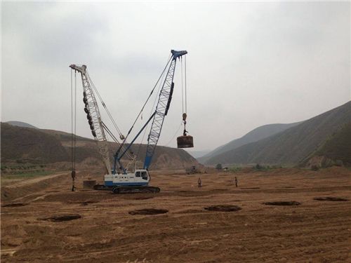打桩做地基 装饰幕墙设计 第3张 打桩做地基 装饰幕墙设计 第3张
