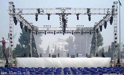 搭建桁架怎么收费(搭建桁架的收费方式通常依据以下几个因素来确定) 结构地下室施工 第1张 搭建桁架怎么收费(搭建桁架的收费方式通常依据以下几个因素来确定) 结构地下室施工 第1张