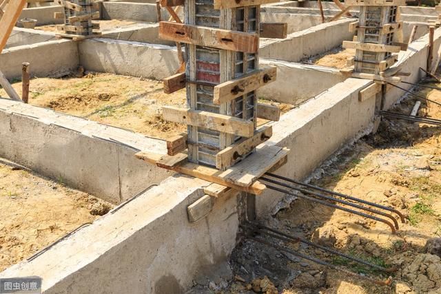 新建房子地基沉降要多长时间（地基沉降后的修复方法,） 结构机械钢结构施工 第2张