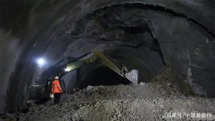 地基下沉加固办法视频教程(地基下沉加固方法) 钢结构钢结构螺旋楼梯设计 第2张 地基下沉加固办法视频教程(地基下沉加固方法) 钢结构钢结构螺旋楼梯设计 第2张