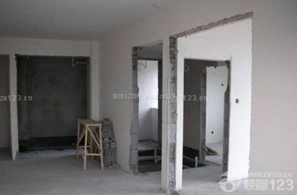 修改房子忌讳什么地方(承重墙改造安全风险) 钢结构钢结构螺旋楼梯设计 第2张 修改房子忌讳什么地方(承重墙改造安全风险) 钢结构钢结构螺旋楼梯设计 第2张