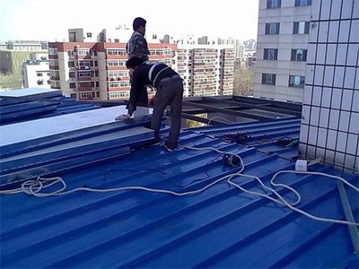 彩钢板屋顶施工工艺视频(彩钢板屋顶施工基本步骤) 北京加固设计(加固设计公司) 第2张 彩钢板屋顶施工工艺视频(彩钢板屋顶施工基本步骤) 北京加固设计(加固设计公司) 第2张