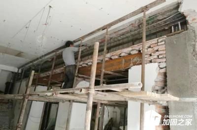 幕墙改造施工方案模板（幕墙改造施工中，如何确保旧幕墙与新幕墙之间的密封性能？）