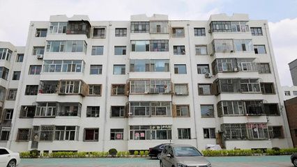楼房翻新需要多长时间（楼房翻新材料选择） 钢结构钢结构螺旋楼梯设计 第5张
