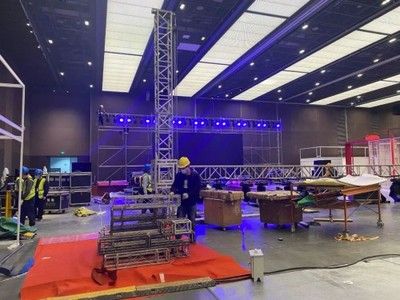 舞台搭建结构包括 装饰幕墙施工 第3张
