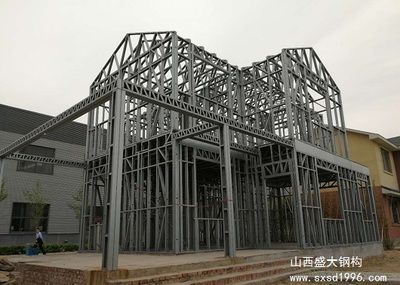 新型钢结构别墅定制厂家电话 结构桥梁钢结构施工 第4张 新型钢结构别墅定制厂家电话 结构桥梁钢结构施工 第4张