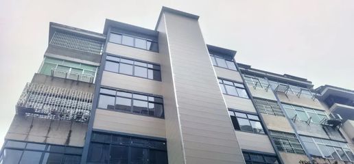 加装电梯是钢结构加玻璃好还是加不锈钢好(电梯安装公司钢结构加玻璃和加不锈钢各有优劣选择) 建筑施工图设计 第3张 加装电梯是钢结构加玻璃好还是加不锈钢好(电梯安装公司钢结构加玻璃和加不锈钢各有优劣选择) 建筑施工图设计 第3张