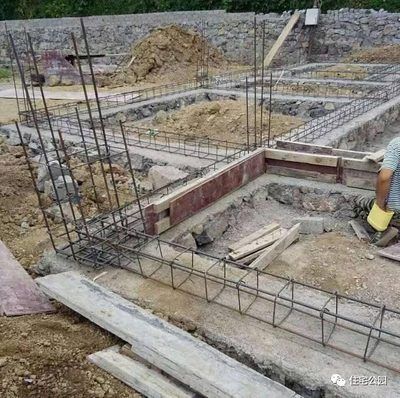农村自建房地基加固图片 钢结构钢结构螺旋楼梯施工 第5张