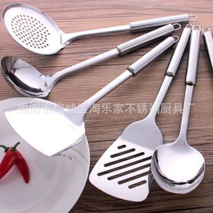 不锈钢厨具套装购买指南 钢结构玻璃栈道设计 第3张 不锈钢厨具套装购买指南 钢结构玻璃栈道设计 第3张