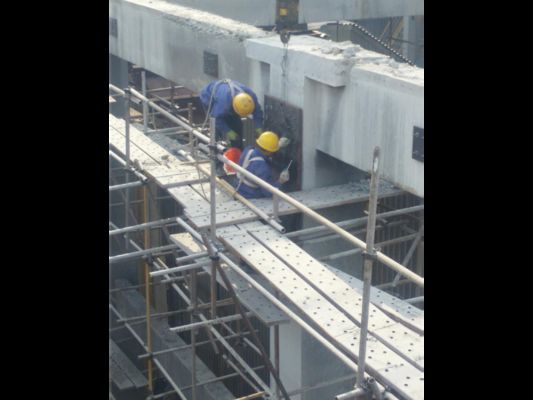 包钢加固施工噪音控制技术(钢结构安装施工施工降噪途径) 装饰幕墙施工 第6张 包钢加固施工噪音控制技术(钢结构安装施工施工降噪途径) 装饰幕墙施工 第6张