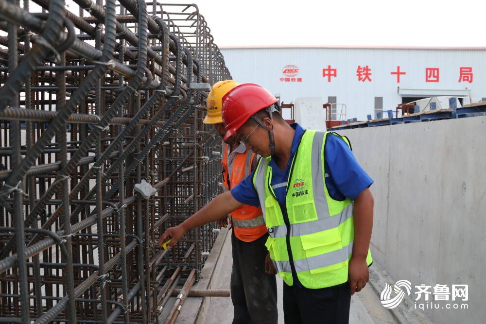 详细阅读:建筑集装箱的尺寸和施工工艺(建筑集装箱的尺寸和施工工艺的详细介绍) 建筑集装箱的尺寸和施工工艺(建筑集装箱的尺寸和施工工艺的详细介绍)