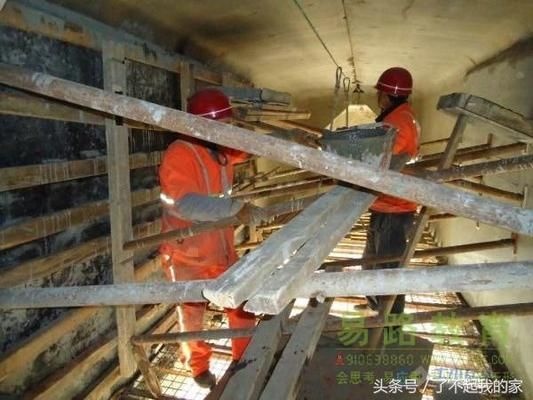 桥梁加固施工细节图解（桥梁加固施工成本节约策略） 钢结构玻璃栈道施工 第2张