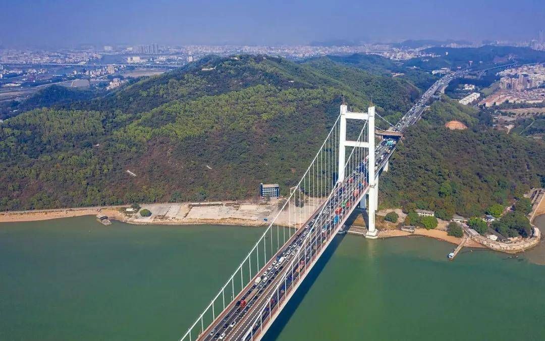 包钢加固后的维护保养要点（包钢加固后如何检测空鼓率） 结构框架设计 第5张