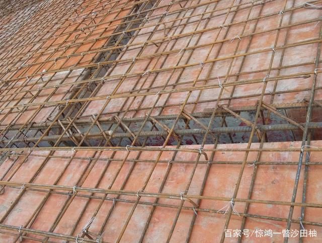楼板下加梁怎么浇筑混凝土(楼板下加梁施工安全措施) 结构框架施工 第5张 楼板下加梁怎么浇筑混凝土(楼板下加梁施工安全措施) 结构框架施工 第5张