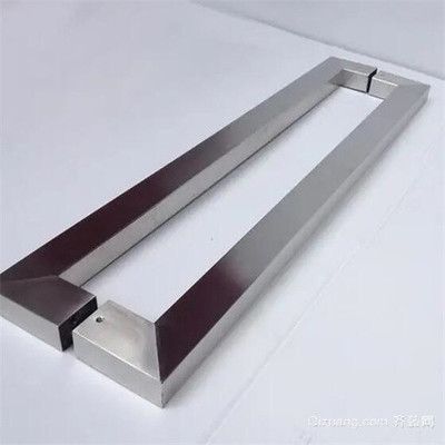 白钢材质成分比例查询（白钢是什么材质的钢材在高温下是什么材质的应用领域）