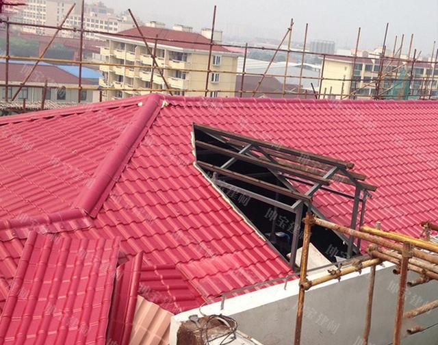 瓦屋面如何加固(瓦屋面加固后的维护) 钢结构网架设计 第4张 瓦屋面如何加固(瓦屋面加固后的维护) 钢结构网架设计 第4张