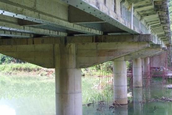 粘钢胶在桥梁加固中的应用案例（桥梁粘钢胶在桥梁加固中的应用） 钢结构钢结构螺旋楼梯设计 第2张