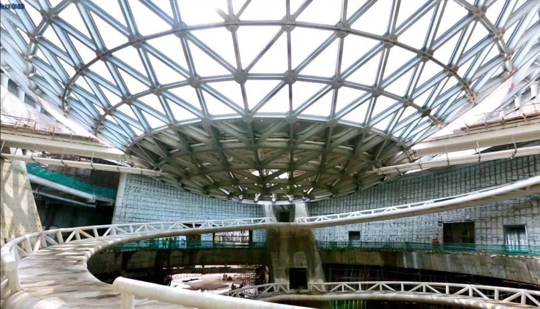 跨度27米的桁架钢结构设计（跨度27米的桁架钢结构设计规范解析桁架钢结构设计） 钢结构跳台施工 第5张