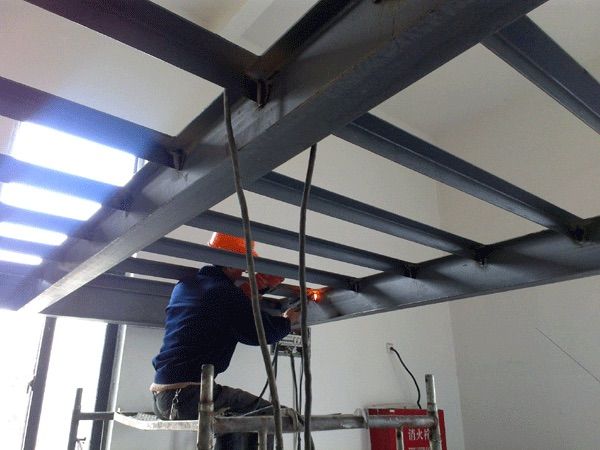 跨度23米钢结构梁用多大工字钢（跨度23米的钢结构梁应该如何选择？） 装饰工装设计 第5张