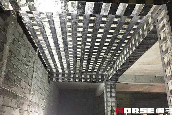 碳纤维加固施工的常见问题及解决方法（碳纤维布加固常见问题解析与建议） 结构工业装备施工 第2张