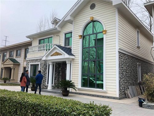 轻钢房屋和集装箱房屋（轻钢别墅与传统别墅价格对比,集装箱房屋的消防安全规范） 钢结构蹦极施工 第5张